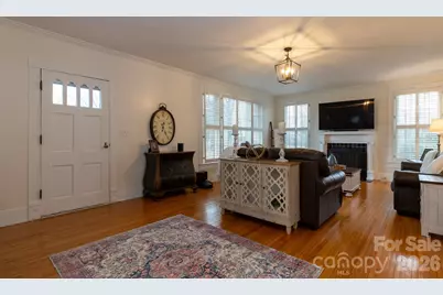 813 W Mountain Street, Kings Mountain, NC 28086 - Photo 16