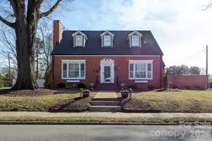 813 W Mountain St, Kings Mountain, NC 28086 - Photo 1