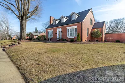 813 W Mountain Street, Kings Mountain, NC 28086 - Photo 2