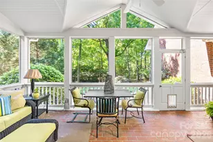 4026 Sharon View Rd, Charlotte, NC 28226 - Photo 2