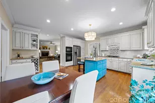 4026 Sharon View Rd, Charlotte, NC 28226 - Photo 14