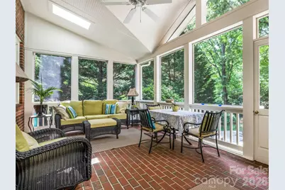 4026 Sharon View Road, Charlotte, NC 28226 - Photo 2