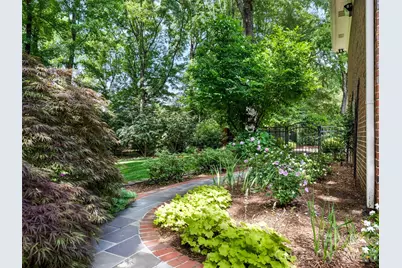 4026 Sharon View Road, Charlotte, NC 28226 - Photo 4