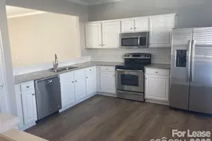 6639 Rothchild Dr, Charlotte, NC 28270 - Photo 2