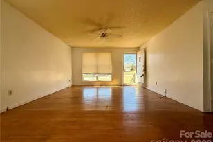 21219 Alto Tierra Dr, Cornelius, NC 28031 - Photo 4