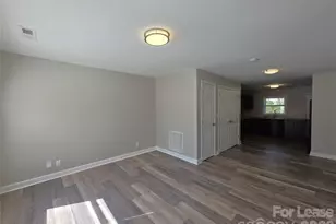 1320 Ware Ave, Gastonia, NC 28052 - Photo 2