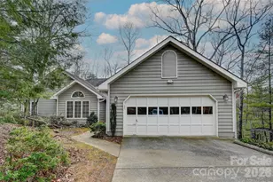 27 Cedar Summit Rd, Asheville, NC 28803 - Photo 2