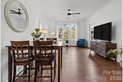 1000 E Woodlawn Road #208, Charlotte, NC 28209 - Photo 4