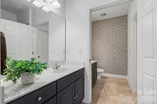 1000 E Woodlawn Rd, Charlotte, NC 28209 - Photo 18