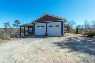622 Rutherford Dr, Nebo, NC 28761 - Photo 2