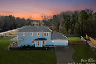 27740 Taylor Ln, Albemarle, NC 28001 - Photo 2