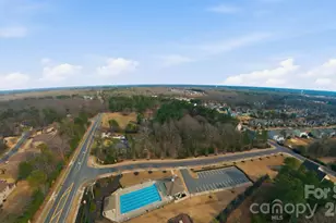 16716 Watermelon Ln, Charlotte, NC 28278 - Photo 12