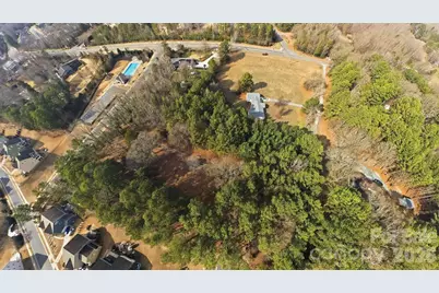 16716 Watermelon Lane, Charlotte, NC 28278 - Photo 2