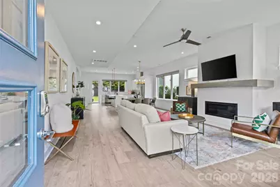 1237 Realta Drive, Charlotte, NC 28211 - Photo 4