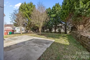 11014 Chrudan Dr, Charlotte, NC 28262 - Photo 32