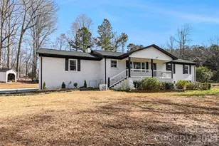 135 Old Gregory Ln, Lancaster, SC 29720 - Photo 4