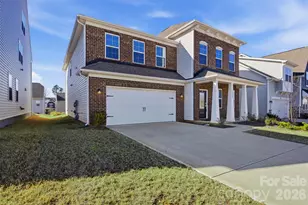 12023 Bishop Castle Dr, Charlotte, NC 28273 - Photo 2