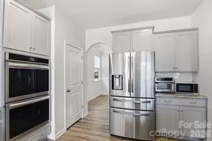 12023 Bishop Castle Dr, Charlotte, NC 28273 - Photo 18