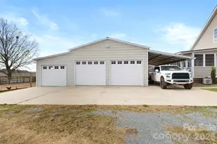 1131 Sikes Mill Rd, Monroe, NC 28110 - Photo 4