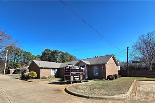 700 Battleground Ct, Kings Mountain, NC 28086 - Photo 6