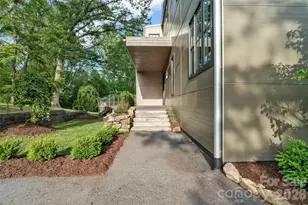 21 13 Wild Pine Ct, Leicester, NC 28748 - Photo 8