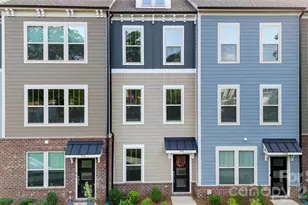 318 Simeon Dr, Charlotte, NC 28208 - Photo 4