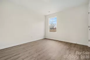 1729 Cloaninger Ave, Statesville, NC 28625 - Photo 12