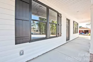 1209 Rogers Lake Rd, Kannapolis, NC 28081 - Photo 4