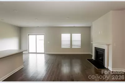 4015 Honey Locust Drive, Charlotte, NC 28215 - Photo 4