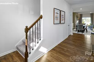 6617 Barcelona Wy, Charlotte, NC 28214 - Photo 2