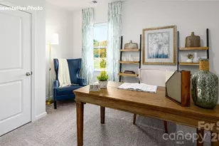 6617 Barcelona Wy, Charlotte, NC 28214 - Photo 18