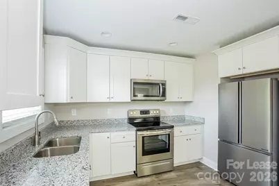 104 High Avenue SW, Concord, NC 28025 - Photo 4