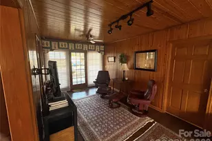 84 Wood Lily Dr, Canton, NC 28716 - Photo 4