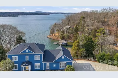 18212 Tayport Drive, Charlotte, NC 28278 - Photo 2
