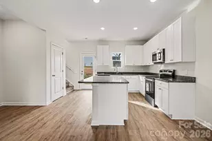 1727 Cloaninger Ave, Statesville, NC 28625 - Photo 10