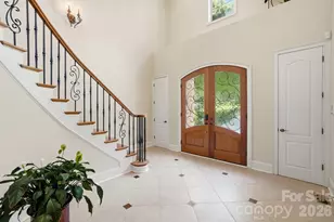 932 Thorn Ridge Ln, Clover, SC 29710 - Photo 4