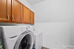 2306 Nettleton Ct, Matthews, NC 28105 - Photo 14