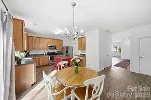 2306 Nettleton Ct, Matthews, NC 28105 - Photo 12