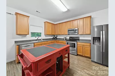 2306 Nettleton Court, Matthews, NC 28105 - Photo 8