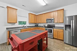 2306 Nettleton Ct, Matthews, NC 28105 - Photo 8