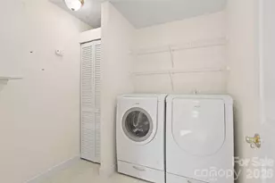 32 Stone House Rd, Hendersonville, NC 28739 - Photo 20