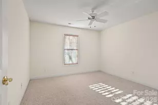 32 Stone House Rd, Hendersonville, NC 28739 - Photo 6