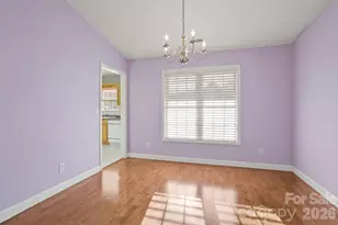 32 Stone House Rd, Hendersonville, NC 28739 - Photo 10