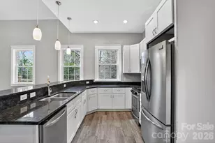 155 N Fork Rd, Black Mountain, NC 28711 - Photo 8