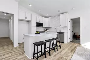 732 Aintree Rd, Charlotte, NC 28215 - Photo 10