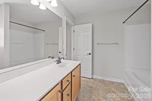 6226 Hermsley Rd, Charlotte, NC 28278 - Photo 24