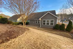 200 Sweet Briar Dr, Fort Mill, SC 29707 - Photo 14