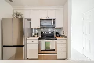 306 Northwest Dr, Davidson, NC 28036 - Photo 18