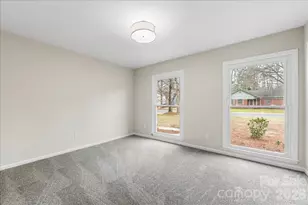 818 Eaglewood Ave, Charlotte, NC 28212 - Photo 28