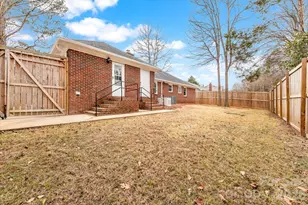 818 Eaglewood Ave, Charlotte, NC 28212 - Photo 36